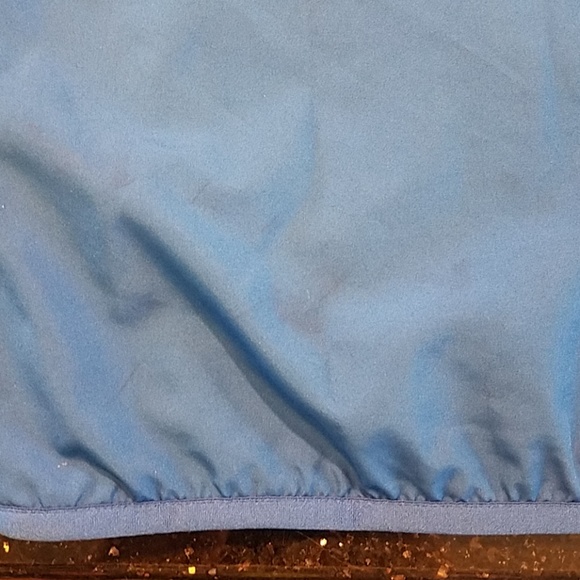 Adidas XL Woman's Wind Breaker - Picture 3 of 7